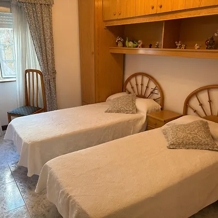 Amador Miguez Casco Vello アパート